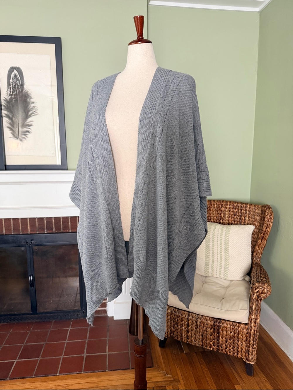Kye Mi Gray Cable Knit Poncho Cardigan Open Front Wrap - Size 2X